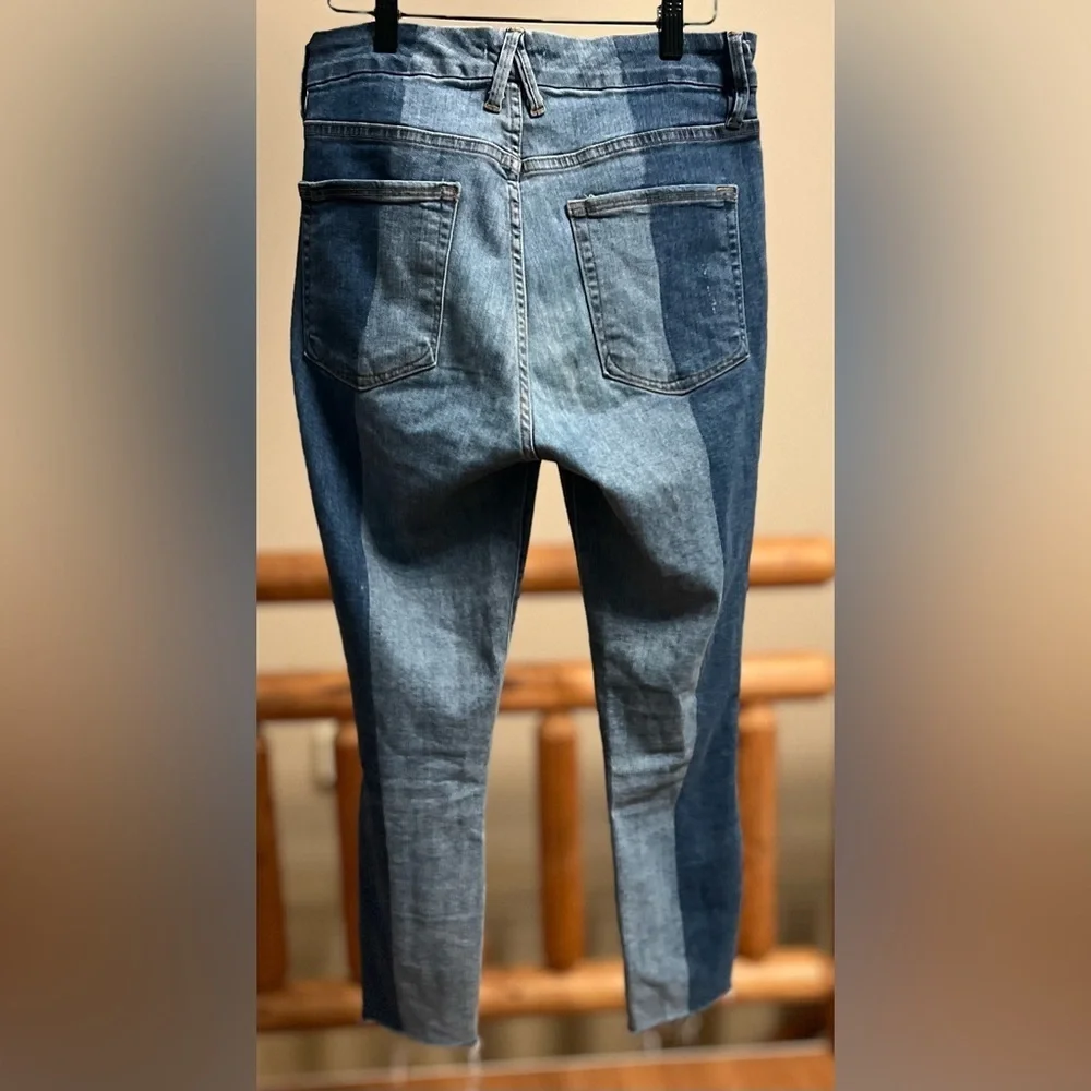 Good American “Good Legs Crop” Two-Tone Skinny Jeans • Size 12/31